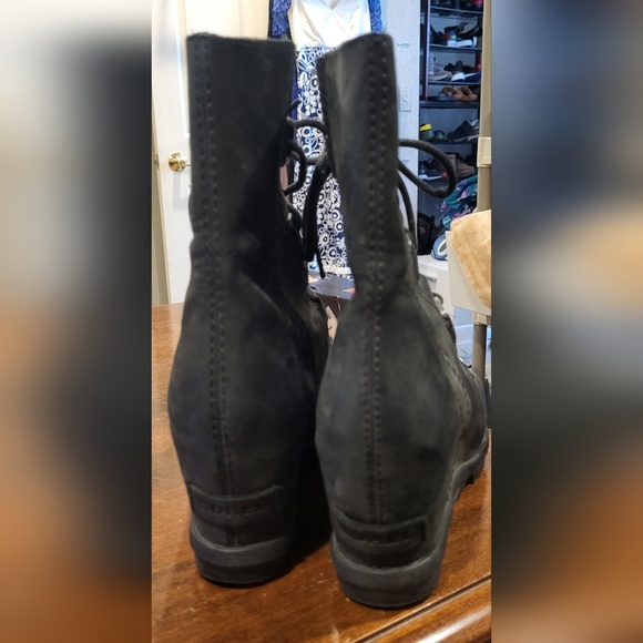Sorel Women's Joan Of Arctic Wedge Mid Boot Black Leather Size 9 - Picture 9 of 10